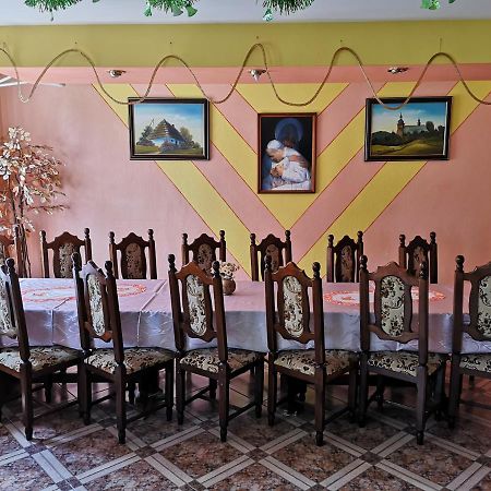 Hotel Biela Labut Michalovce Zewnętrze zdjęcie